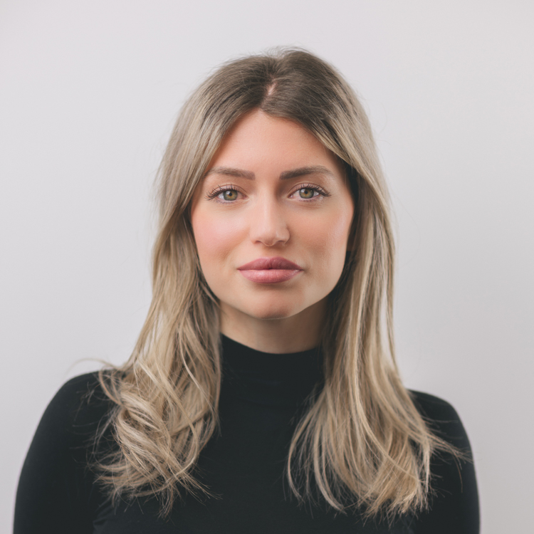 Rhea Thurnherr Client Advisor Senior